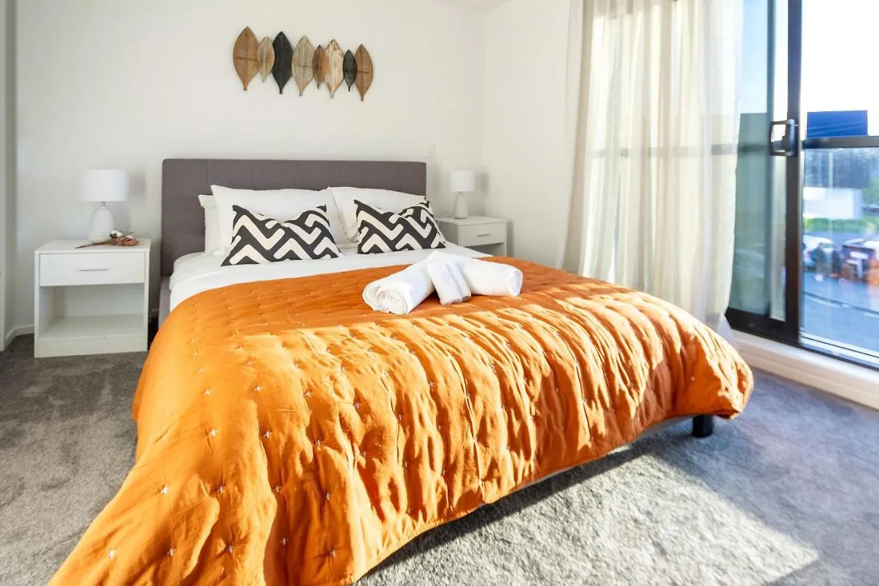 Modern 3 Bed Overlooking Hagley Park Κράισττσερτς 0*,